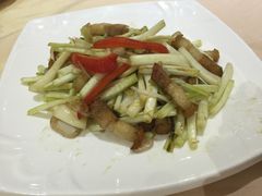 荞菜炒烧肉-德烨酒家