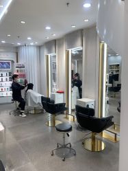 -Kraemer Paris  苏豪路易士·嘉玛发廊