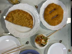 -敖特尔布里亚特美食坊(世纪花苑店)