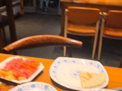 -老天桥酱肉烧饼夹肘子(天桥店)