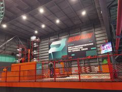 -极限PLAY运动娱乐新世界·团建派对潮玩休闲馆·室内蹦极高空游乐园
