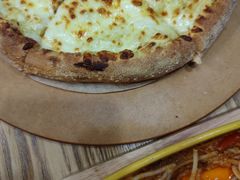 -乐凯撒披萨(东方新世界店)