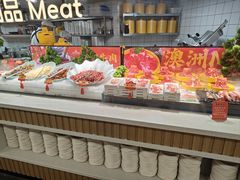-四囍码头海鲜烧烤自助火锅(外滩南京东路悦荟广场店)