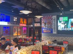 -马路牙子烧烤音乐酒馆(望京店)