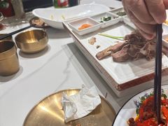 -沙枣树辣子鸡•新疆家常菜(喀什西路店)