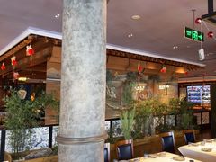 -八府香鸭·啫啫煲(华山路店)