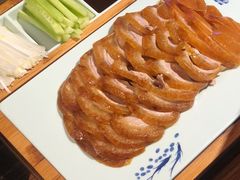 北京传统烤鸭-娄三少春饼·烤鸭(合生汇购物中心店)