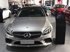 -上海星瀚奔驰4S店(红柳路店)