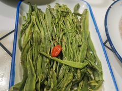-喜悦小串丹东小黄牛海鲜烧烤大排档(民主广场店)