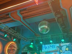 -Famous肥猫墨西哥音乐餐吧(五棵松华熙LIVE店)