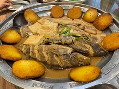 杂鱼烧豆腐-今鲜源大酒店·中华餐饮名店(新湛路店)