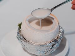 椰盅杏仁茶-詠春园
