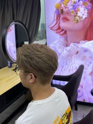 -藤野造型烫发染发