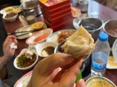 -四囍码头海鲜烧烤自助火锅(外滩南京东路悦荟广场店)