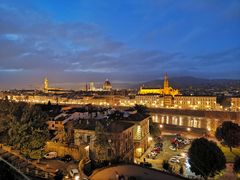 -米开朗琪罗广场