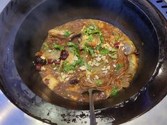 -营信刘罗锅铁锅炖(民主店)