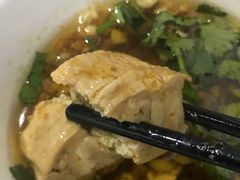 -金海椒罐罐鲢鱼(东方桂苑店)