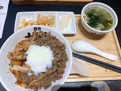 -熊吞·大碗丼烧肉饭(西市场嘉华店)