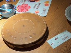 -蜜桃餐厅·伴山(湖滨商业街店)