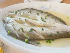 -品鲜村农家菜·阳澄湖大闸蟹(总店)