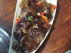 -超越炭火牛蛙火锅鸡(河东店)