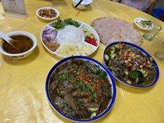 -官塘陈记鱼生·潮汕砂锅粥·牛肉火锅(潮枫路总店)