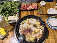 -金鼎雪山牦牛杂火锅(理县总店)