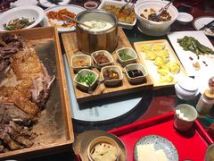 -九十九顶毡房(阜石路店)