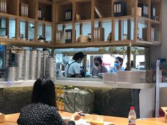 大堂-小桃园·豆浆油条(复兴中路店)