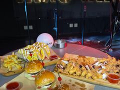 -INNS BAR 音乐酒吧餐厅
