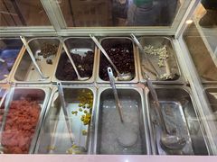 -津椰本·海南正宗椰奶清补凉(店一店)