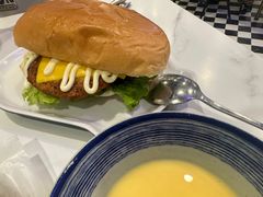 -澳门陈光记烧味饭店(南京德基广场店)