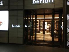 -Berluti(国贸商城南区西段店)