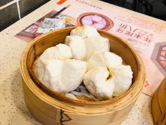 蜜汁叉烧包-点都德(盘福楼店)
