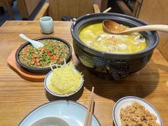 -九锅一堂酸菜鱼(新南凯德直营店)