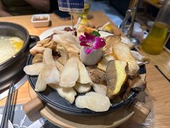 -一朵菌·野生菌探索家火锅(南亚店)
