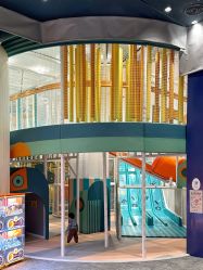 -奈尔宝家庭中心·亲子餐厅(鄞州万达店)