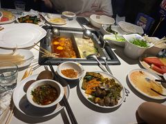 -东道煮牛肉火锅(重庆路店)