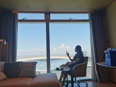 -深圳国际会展中心希尔顿酒店(前海华发冰雪世界店)