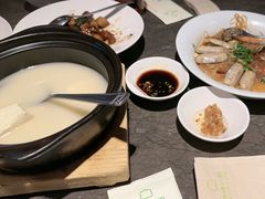-汤城小厨•粤菜•靓汤(苏州街店)