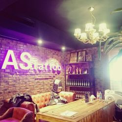 -鳌首刺青纹身 穿孔饰品店