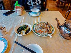 -维吾尔餐厅(宜山路店)