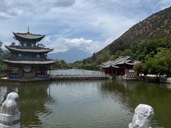 -黑龙潭公园