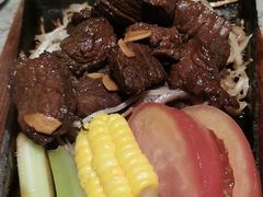 铁锄牛肉-穹六人间 people 6(岳阳路店)
