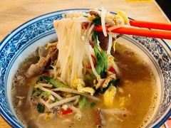 瘦肉猪肝汤粉-赣南粉局·江西小炒·锅气炒粉(人民广场店)