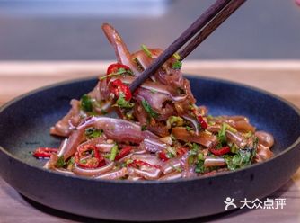 建议冷藏一到两个小时后拌匀再享用，风味更佳