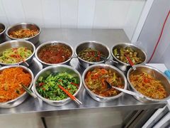 -燕味特色小吃