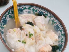 咸蛋黄馄饨-食惠里小笼包面馆(越秀店)