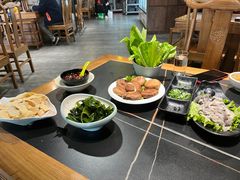 -常赢三兄弟·清真涮肉·清真炒菜(朝阳新城店)