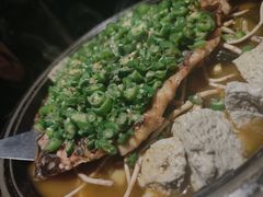 翡翠青椒烤黔鱼-烤匠麻辣烤鱼(环球中心店)